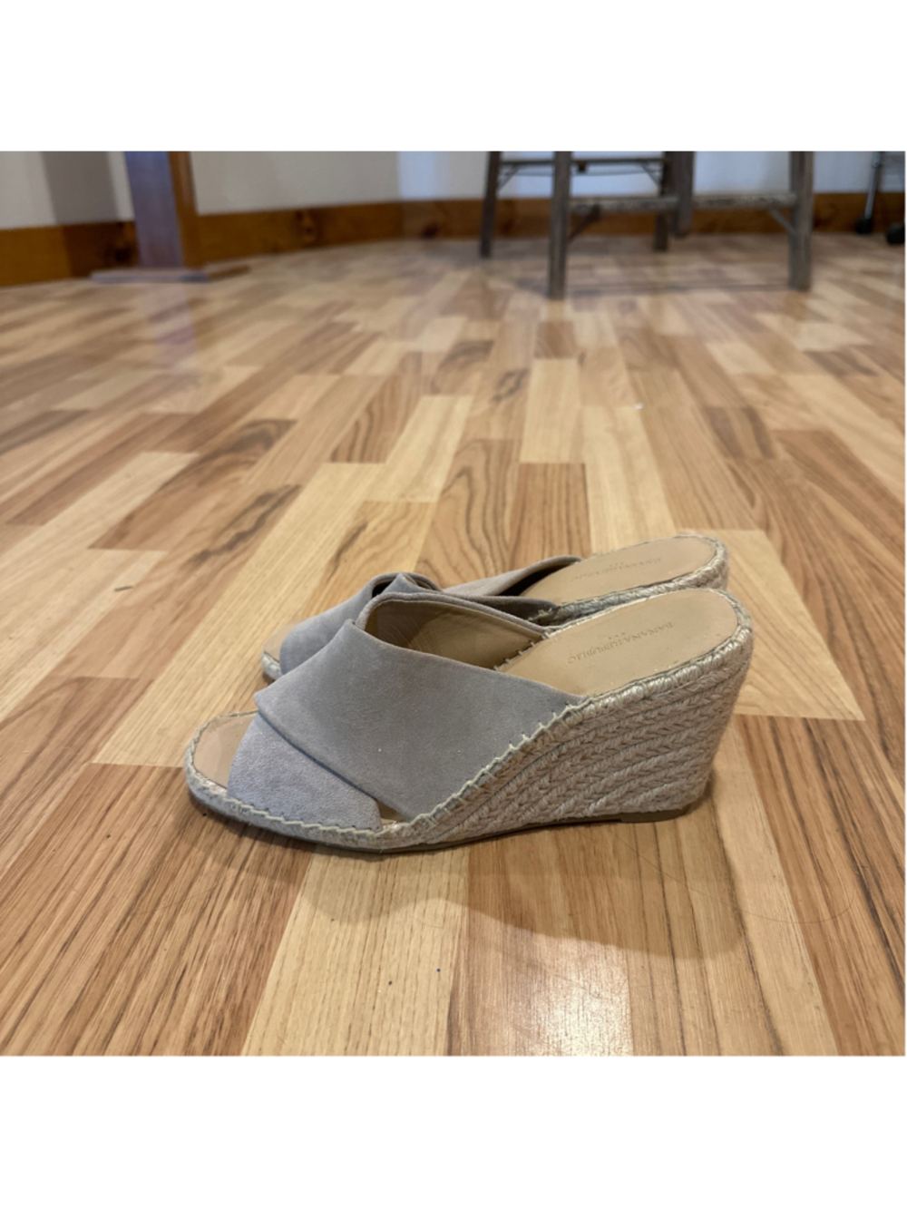 Women's Banana Republic Factory Espadrille Wedge Sandals Size 8.5 Beige